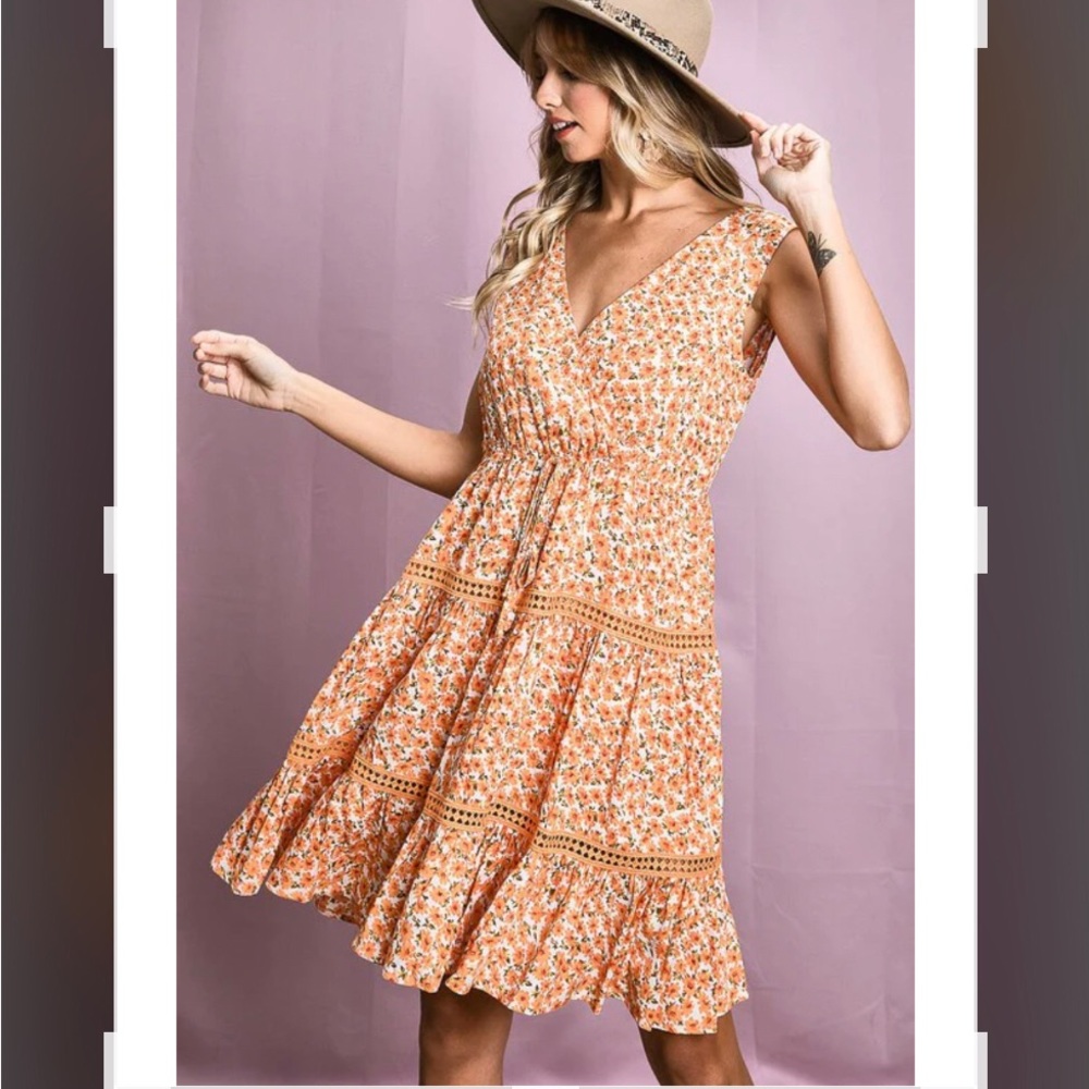 Bibi Orange Floral Sleeveless V-Neck Dress M